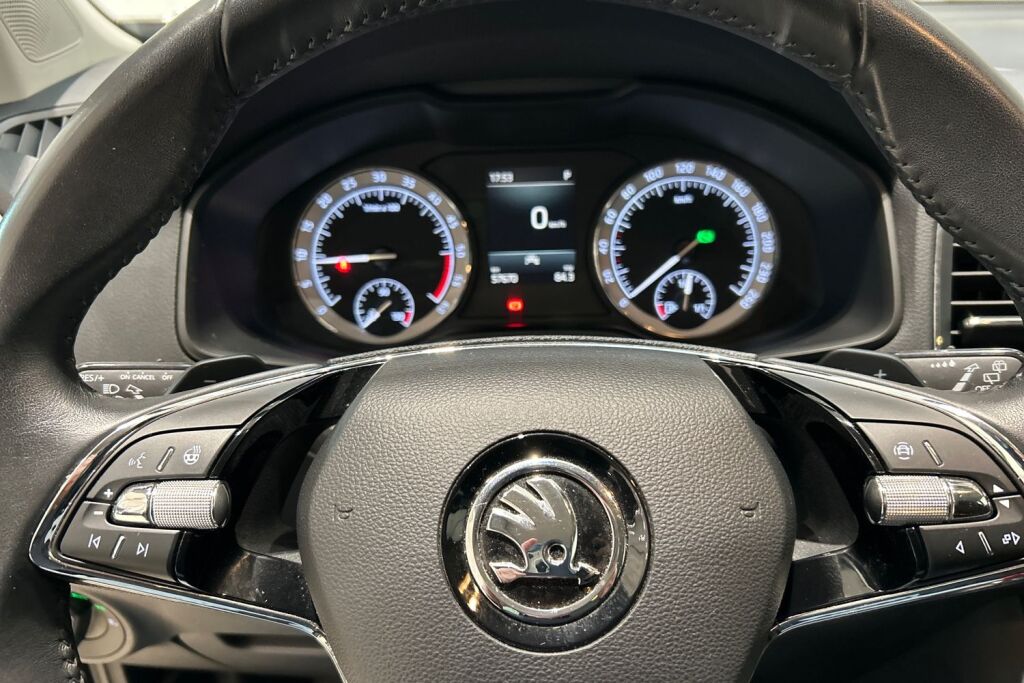 Skoda Karoq 2022 2.0 TDI 150 4x4 Ambition DSG Autom.