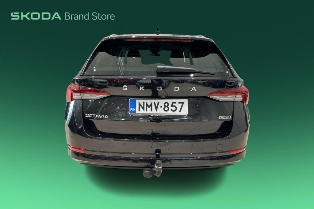 SKODA OCTAVIA 2022 Combi 1.5 TSI Style eTEC DSG Autom.