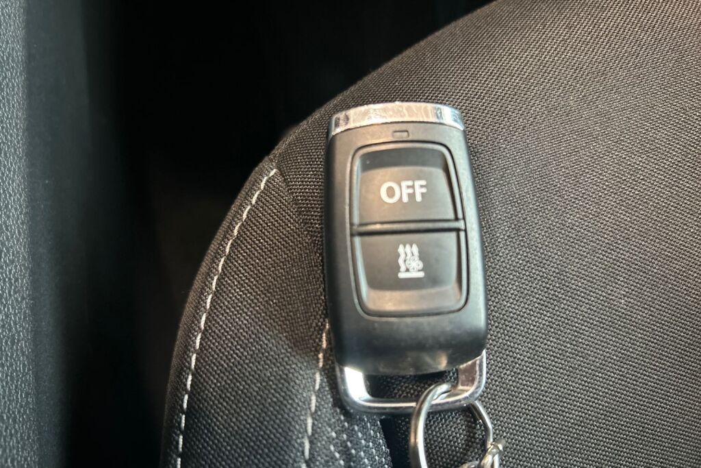 Skoda Karoq 2023 2.0 TDI 150 4x4 Ambition DSG Autom.