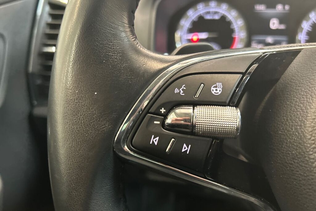 Skoda Karoq 2023 2.0 TDI 150 4x4 Ambition DSG Autom.