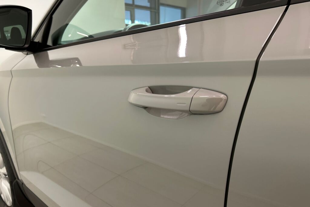 Skoda Karoq 2023 1.5 TSI Ambition DSG Autom.