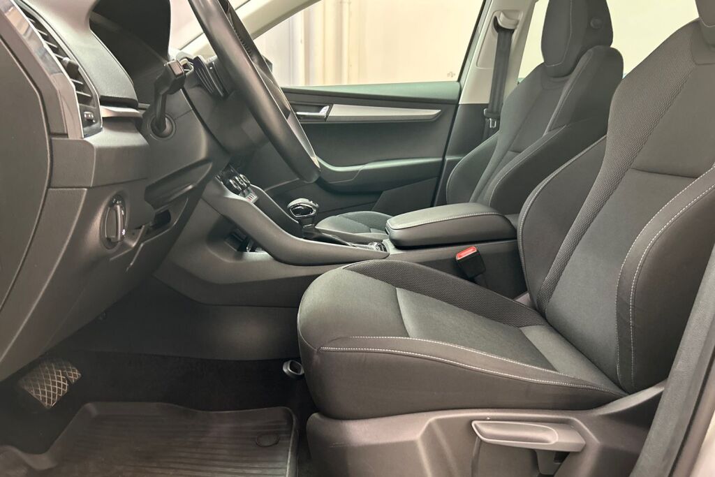 Skoda Karoq 2023 1.5 TSI Ambition DSG Autom.