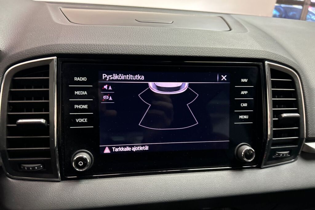 Skoda Karoq 2023 1.5 TSI Ambition DSG Autom.