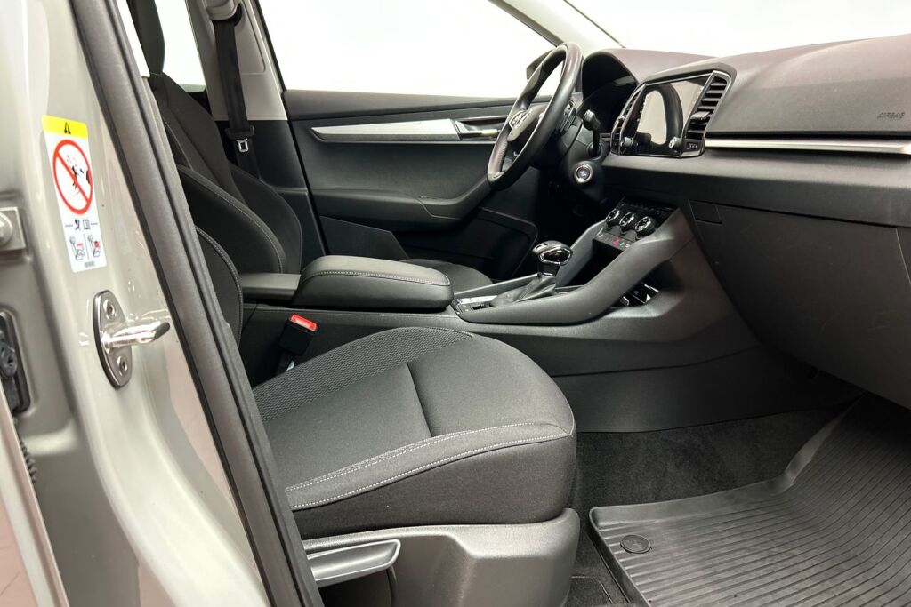 Skoda Karoq 2023 1.5 TSI Ambition DSG Autom.