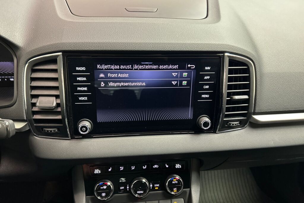 Skoda Karoq 2023 1.5 TSI Ambition DSG Autom.