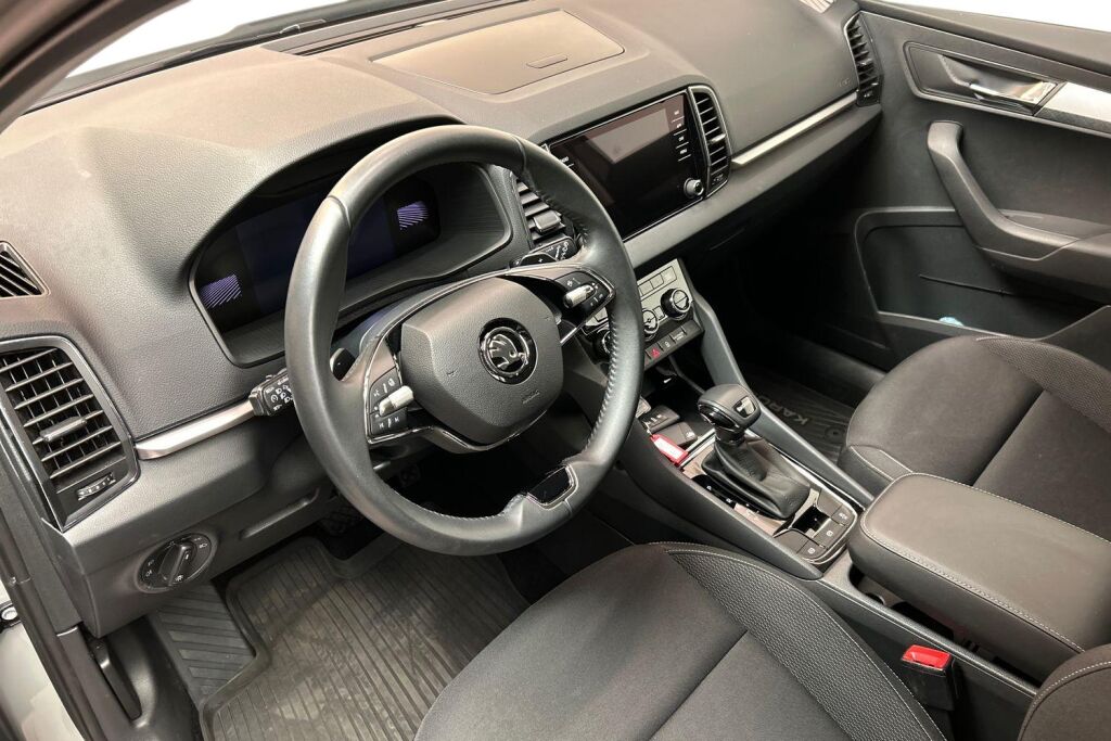 Skoda Karoq 2023 1.5 TSI Ambition DSG Autom.