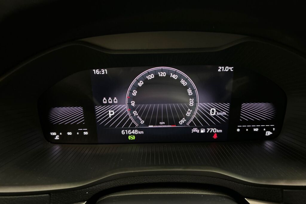 Skoda Karoq 2023 1.5 TSI Ambition DSG Autom.