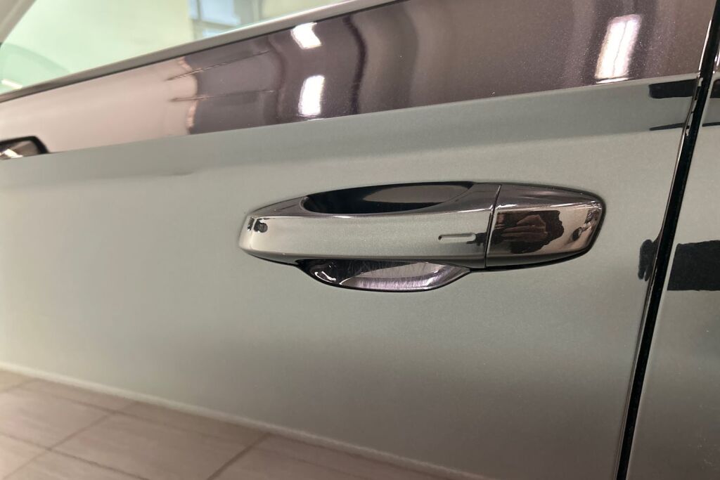 Skoda Karoq 2023 1.5 TSI Ambition DSG Autom.