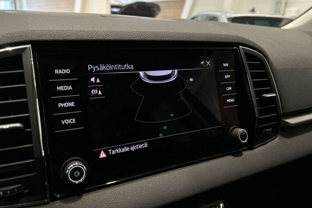 Skoda Karoq 2023 1.5 TSI Ambition DSG Autom.