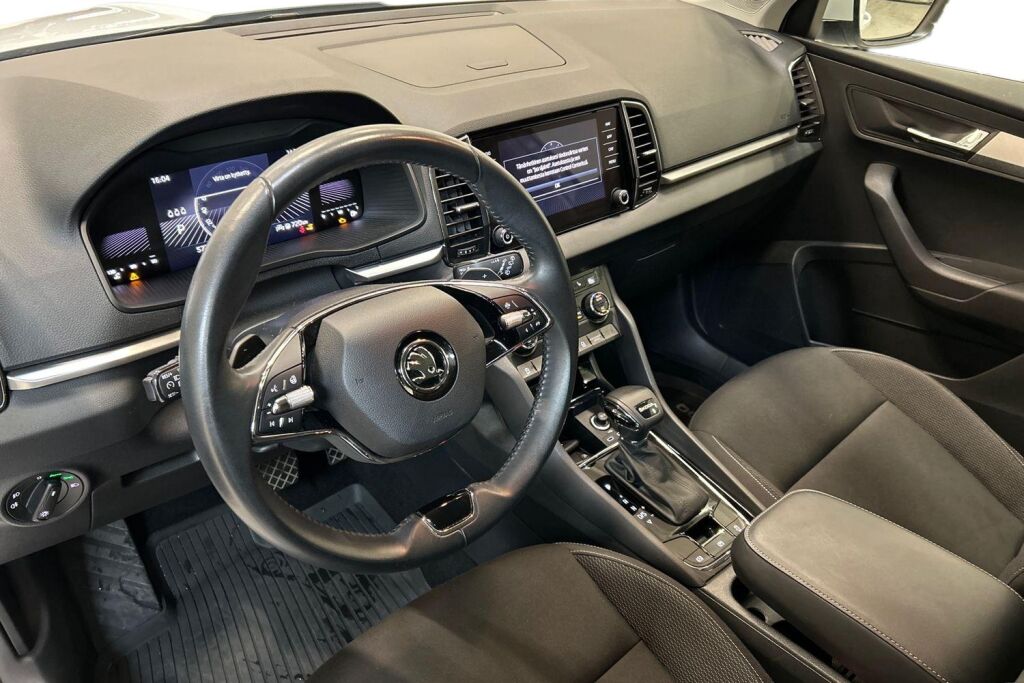 Skoda Karoq 2023 1.5 TSI Ambition DSG Autom.