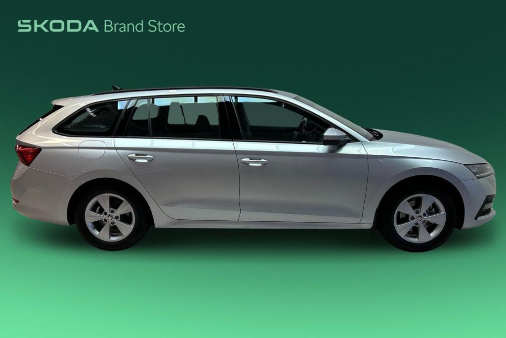 SKODA Octavia 2023 Combi 1.5 TSI Ambition eTEC DSG Autom.