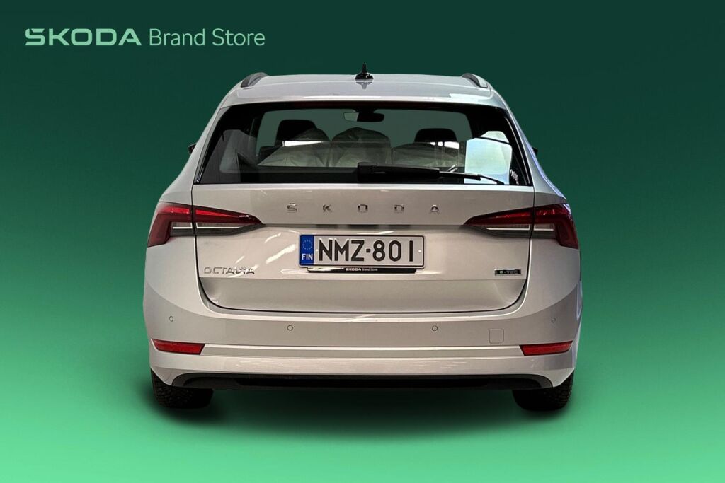 SKODA Octavia 2023 Combi 1.5 TSI Ambition eTEC DSG Autom.