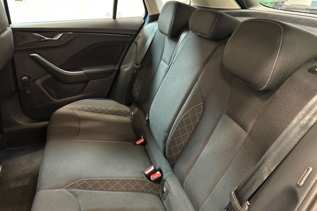 Skoda Kamiq 2023 1.5 TSI Ambition DSG Autom.