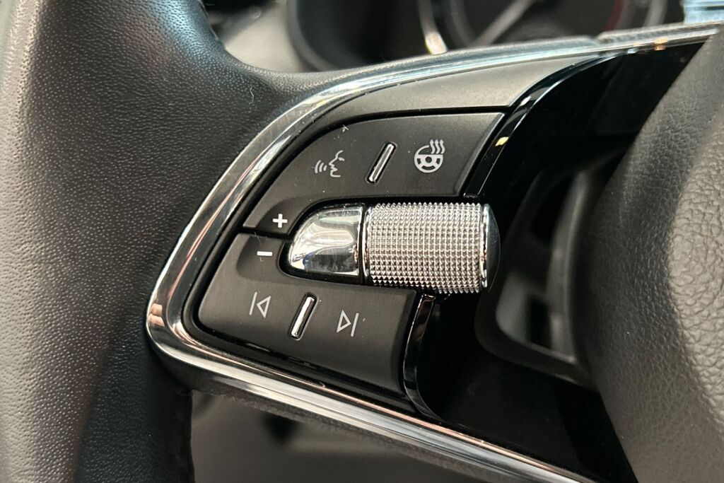 Skoda Kamiq 2023 1.5 TSI Ambition DSG Autom.