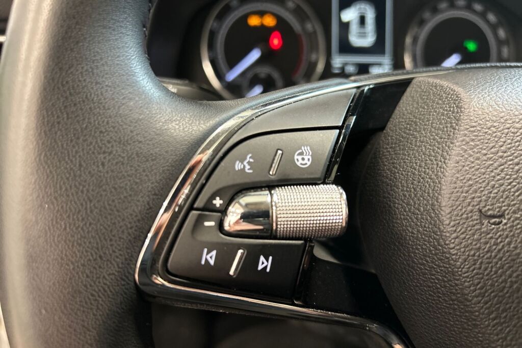 Skoda Kamiq 2023 1.5 TSI Ambition DSG Autom.