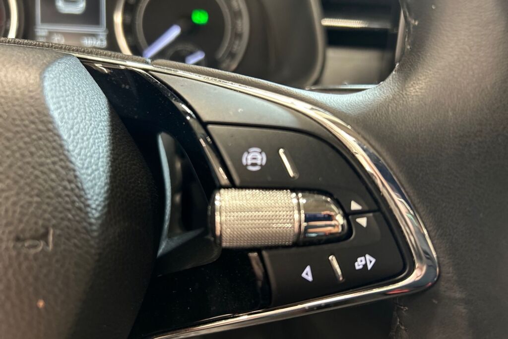 Skoda Kamiq 2023 1.5 TSI Ambition DSG Autom.