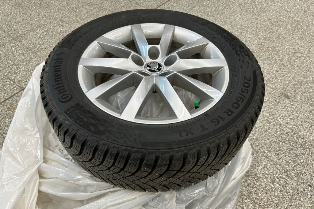 Skoda Kamiq 2023 1.5 TSI Ambition DSG Autom.