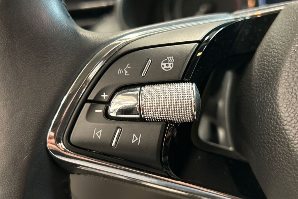 Skoda Kamiq 2023 1.5 TSI Ambition DSG Autom.