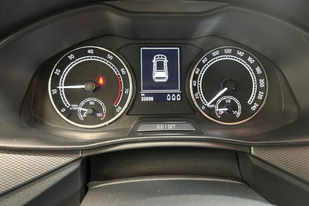 Skoda Kamiq 2023 1.5 TSI Ambition DSG Autom.