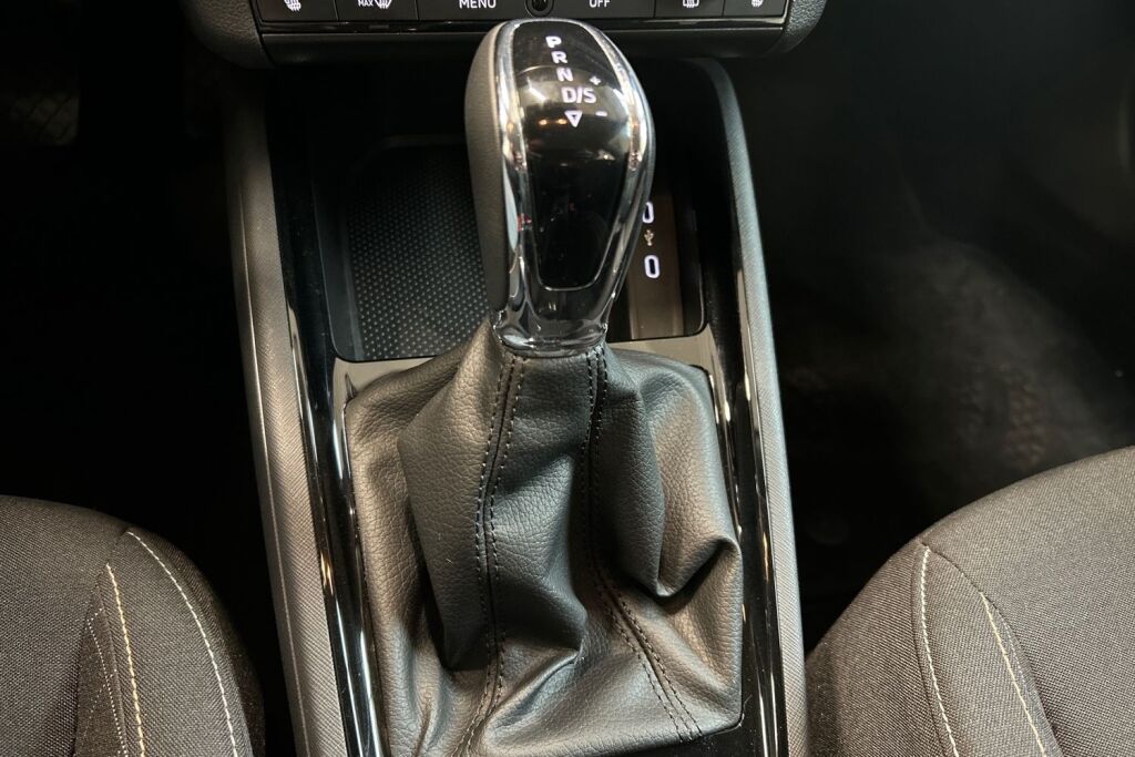 Skoda Kamiq 2023 1.5 TSI Ambition DSG Autom.