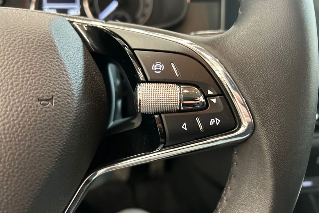 Skoda Kamiq 2023 1.5 TSI Ambition DSG Autom.