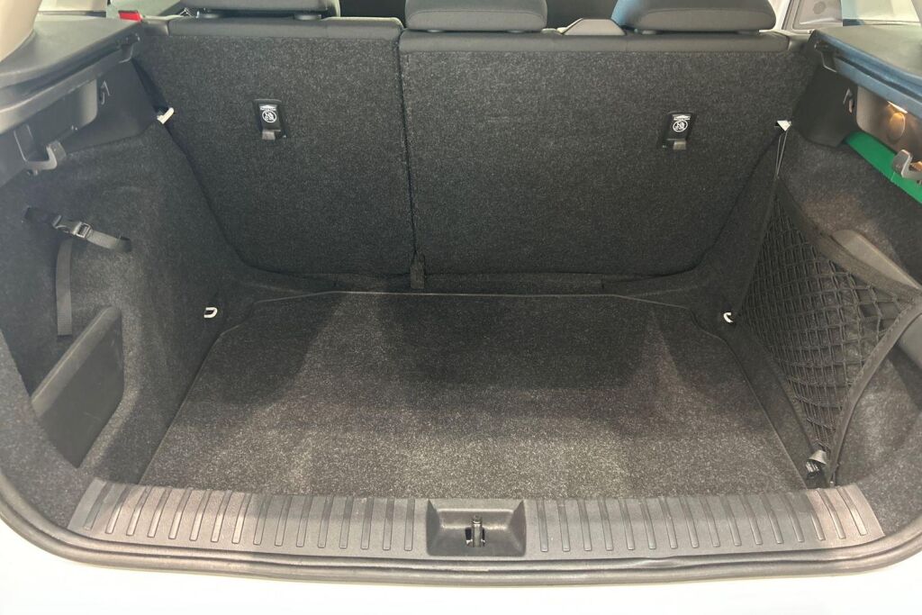 Skoda Kamiq 2023 1.5 TSI Ambition DSG Autom.