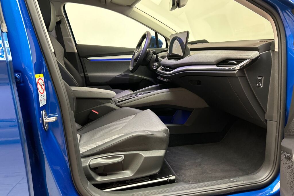 Skoda Enyaq 2023 Coupe 80x 4x4 Style iV