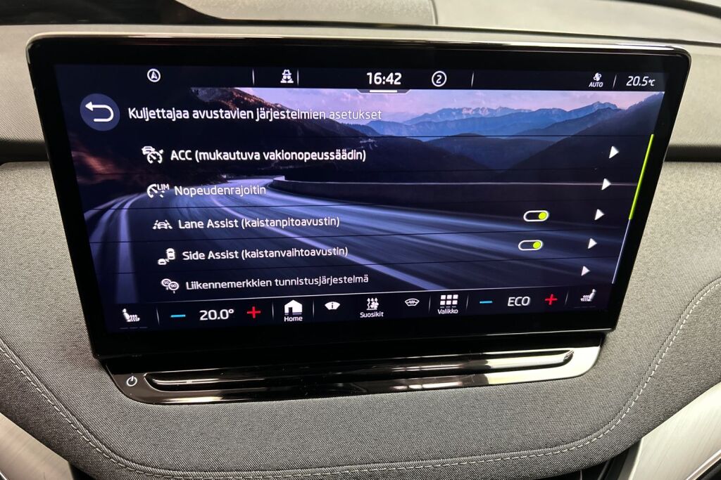 Skoda Enyaq 2023 Coupe 80x 4x4 Style iV
