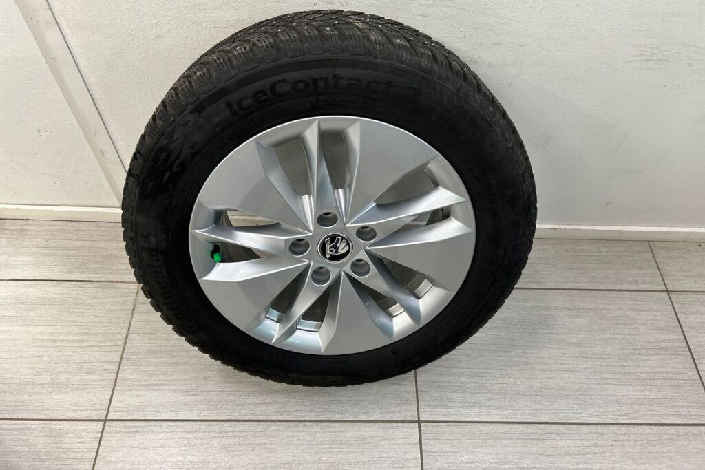 Skoda Octavia 2023 Combi 1.5 TSI Ambition eTEC DSG Autom.