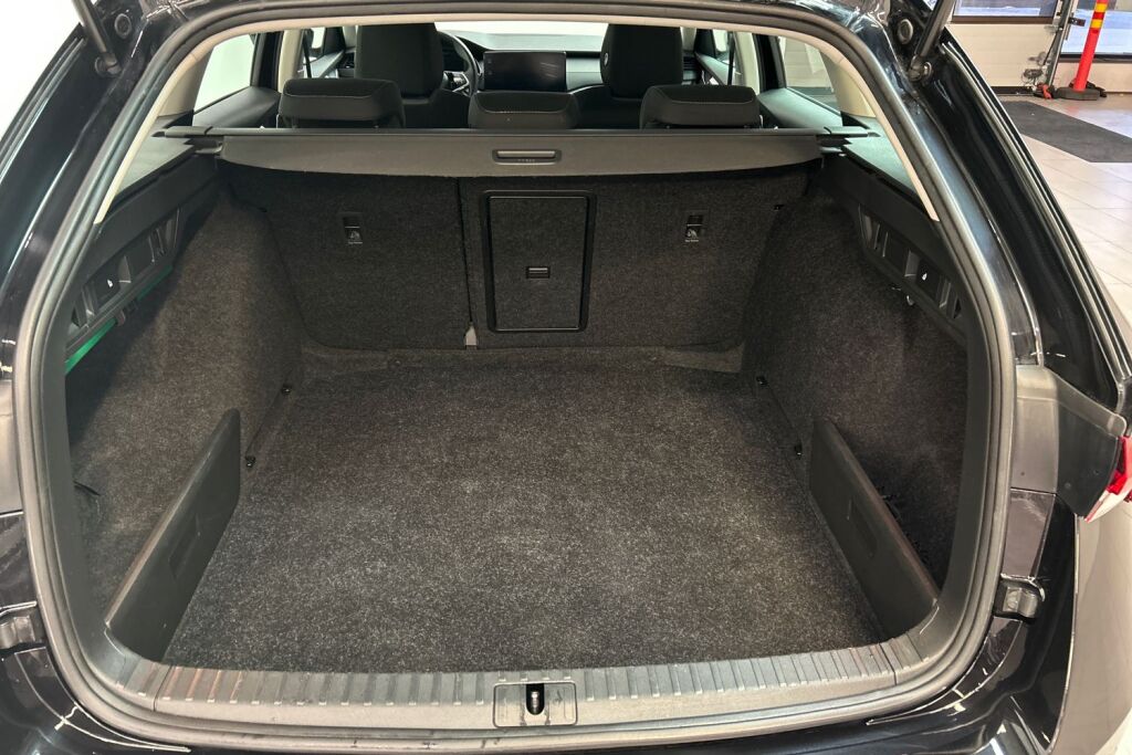 Skoda Octavia 2023 Combi 1.5 TSI Ambition eTEC DSG Autom.