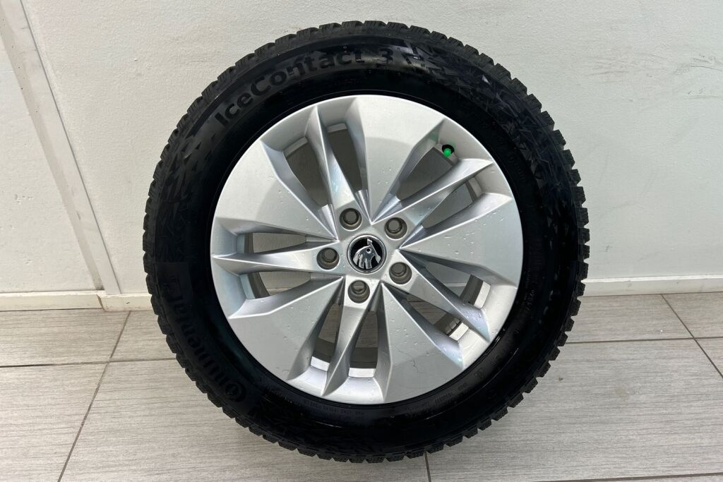 Skoda Octavia 2023 Combi 1.5 TSI Ambition eTEC DSG Autom.
