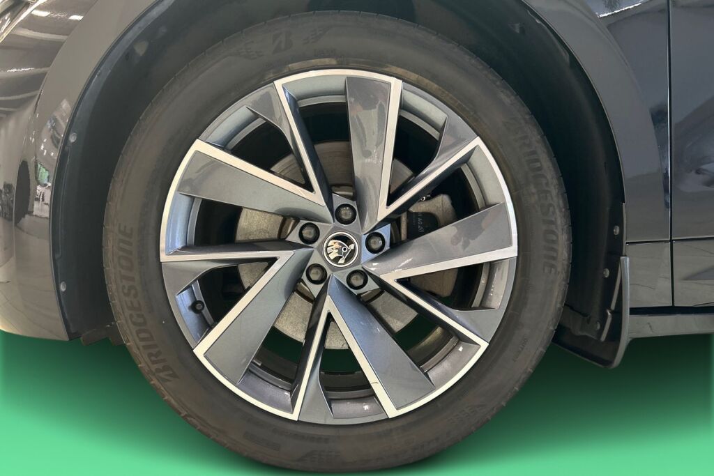 Skoda Enyaq 2024 80x 4x4 SportLine Business iV