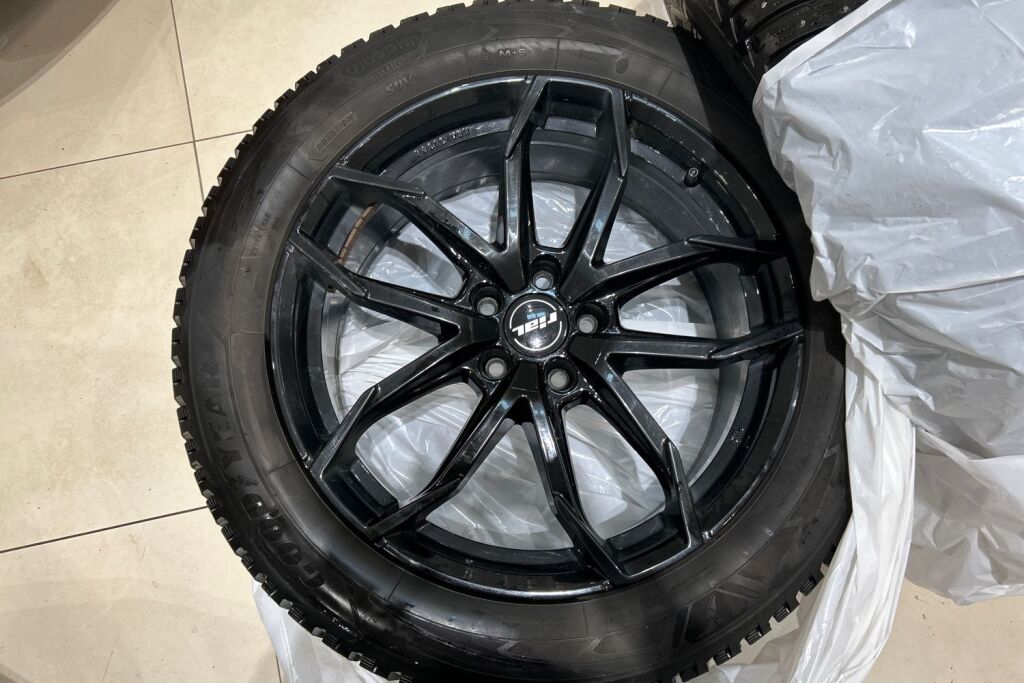 Skoda Enyaq 2023 80x 4x4 SportLine iV