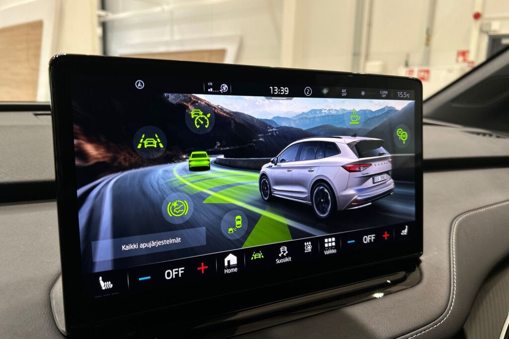 Skoda Enyaq 2023 80x 4x4 SportLine iV