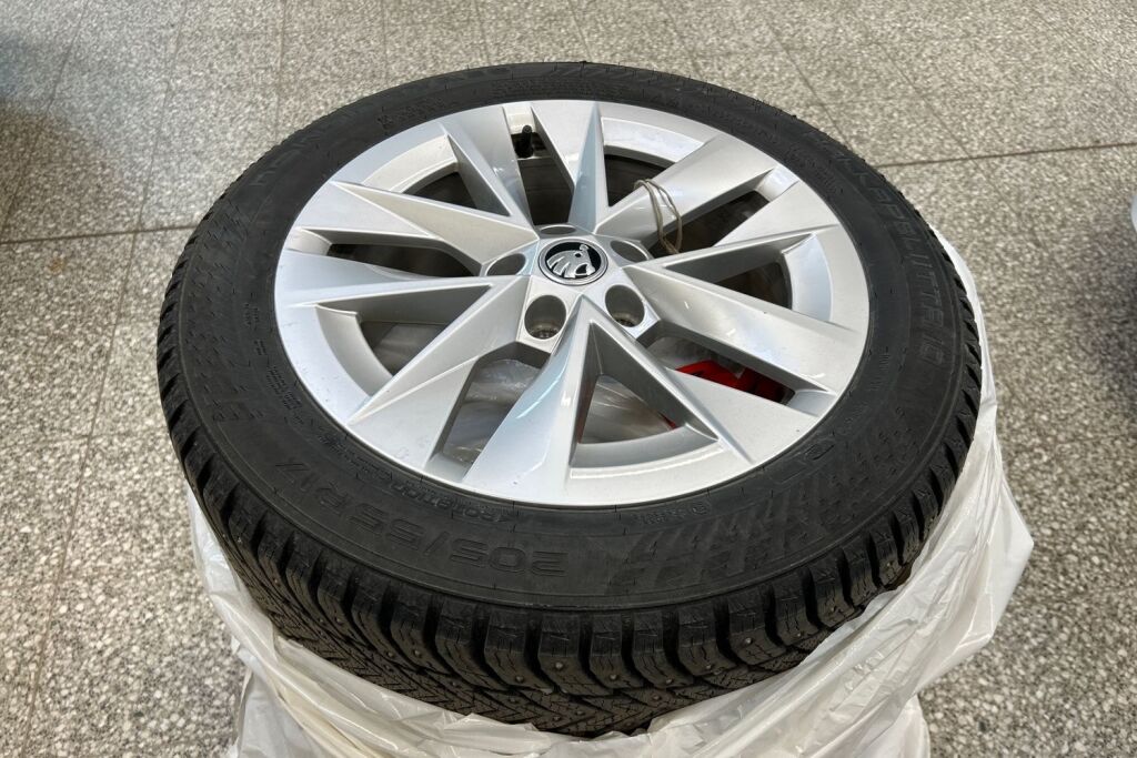 Skoda Octavia 2023 Combi 1.4 TSI PHEV Ambition iV DSG Autom.