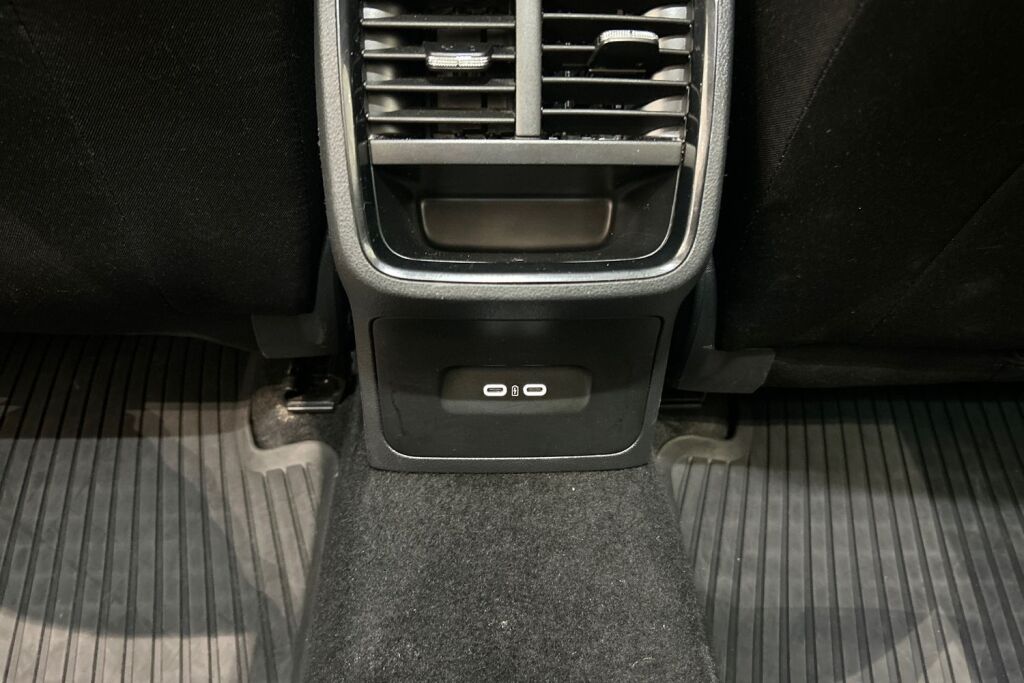 SKODA OCTAVIA 0 Farmari (AC) 5ov 1395cm3 A