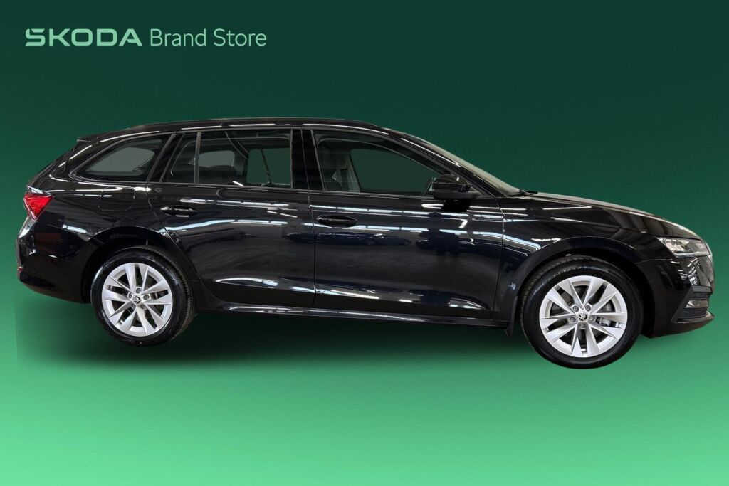 SKODA Octavia 2024 Combi 1.4 TSI PHEV Ambition iV DSG Autom.