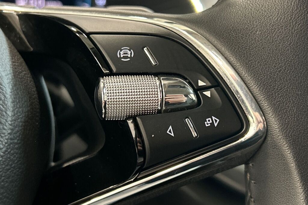Skoda Octavia 2023 Combi 1.4 TSI PHEV Ambition iV DSG Autom.