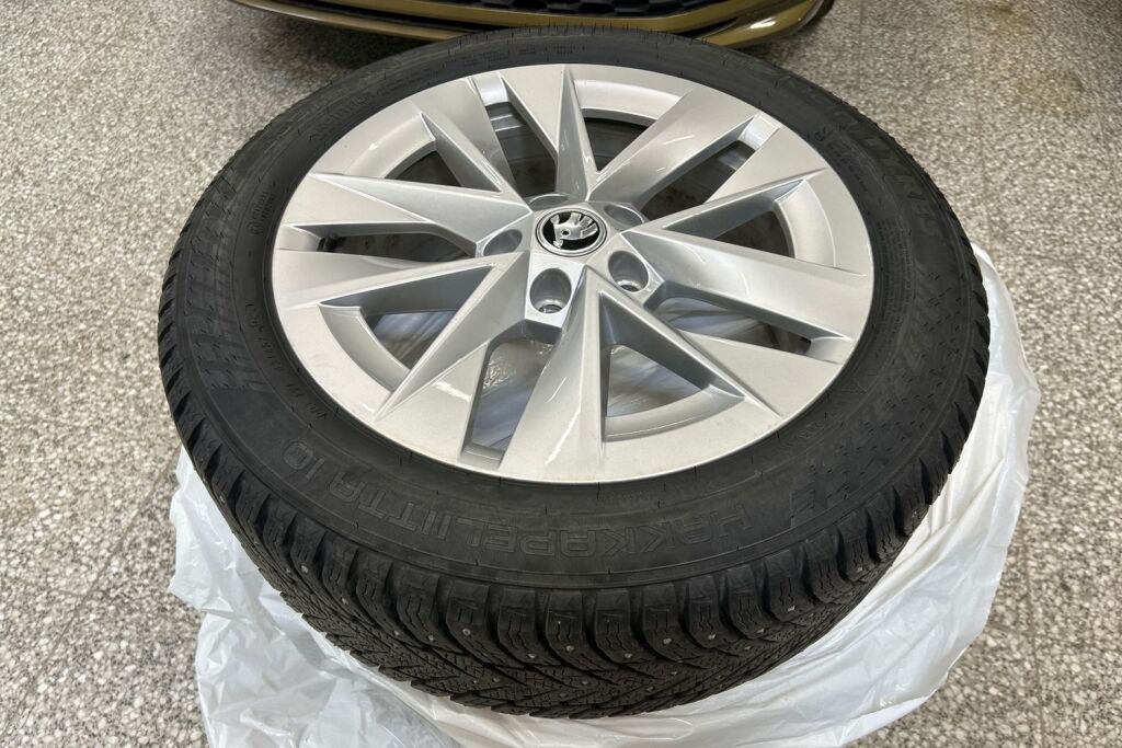 Skoda Octavia 2023 Combi 1.4 TSI PHEV Ambition iV DSG Autom.