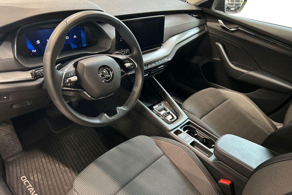 Skoda Octavia 2023 Combi 1.4 TSI PHEV Ambition iV DSG Autom.