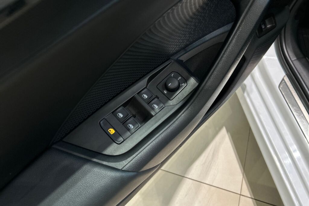 Skoda Octavia 2024 Combi 1.4 TSI PHEV Ambition iV DSG Autom.