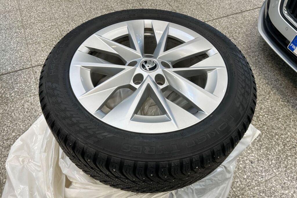 Skoda Octavia 2023 Combi 1.4 TSI PHEV Ambition iV DSG Autom.