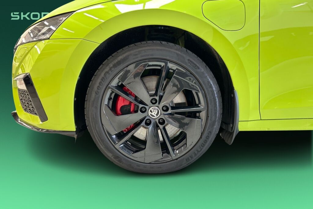 Skoda Octavia 2024 Combi 1.4 TSI PHEV RS iV DSG Autom.