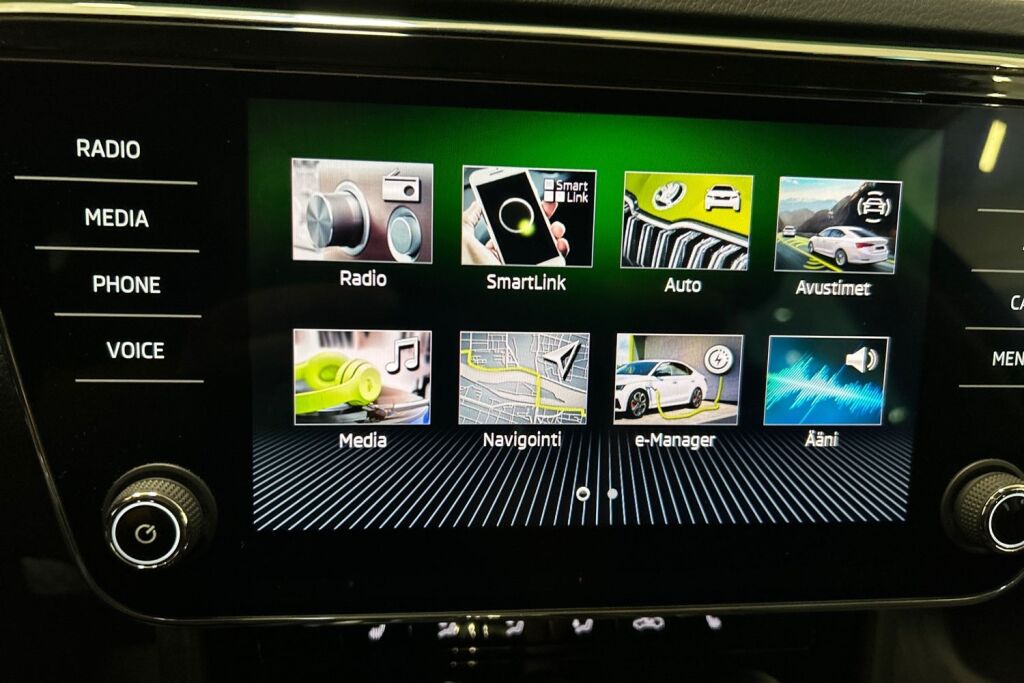 Skoda Superb 2023 Combi 1.4 TSI PHEV Style iV BusinessLine DSG Autom.