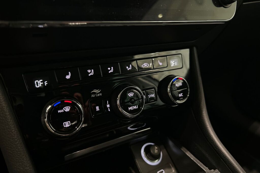 Skoda Superb 2024 1.4 TSI PHEV Style iV BusinessLine DSG Autom.