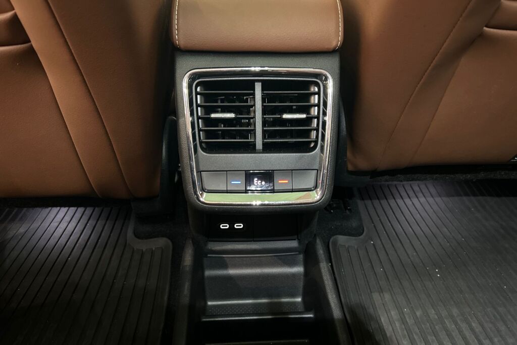 Skoda Enyaq 2024 85x 4x4 BusinessLine