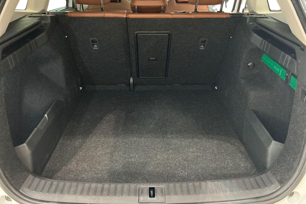 Skoda Enyaq 2024 85x 4x4 BusinessLine
