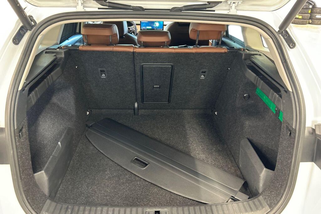 Skoda Enyaq 2024 85x 4x4 BusinessLine