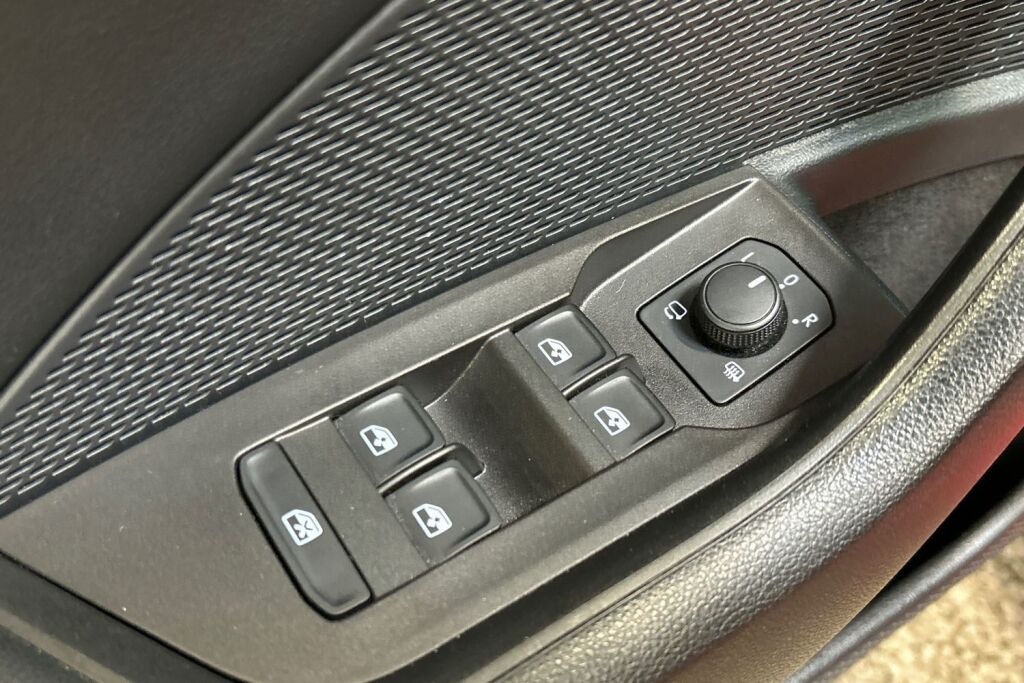 Skoda Octavia 2024 1.5 TSI SportLine eTEC DSG Autom.