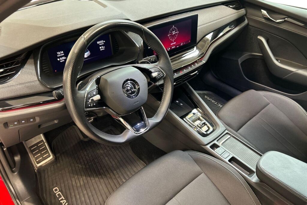 Skoda Octavia 2024 1.5 TSI SportLine eTEC DSG Autom.